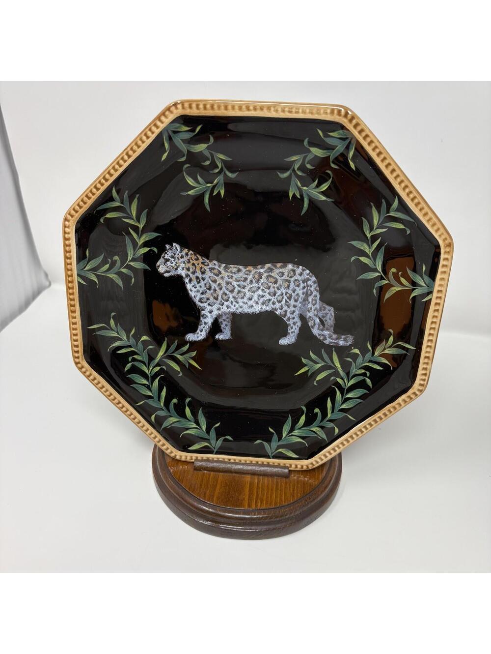 Raymond Waites Safari Leopard Octagon 9" Plate Octagonal Jungle